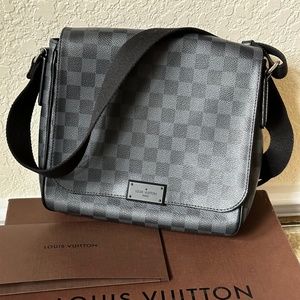 Louis Vuitton Bag (New) men’s or unisex
